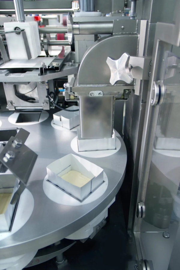 Автоматическая машина для фасовки и упаковки масла Trepko Серия 800