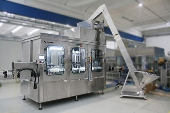 Машина для розлива в бутылки SMI HEVS для газированных напитков