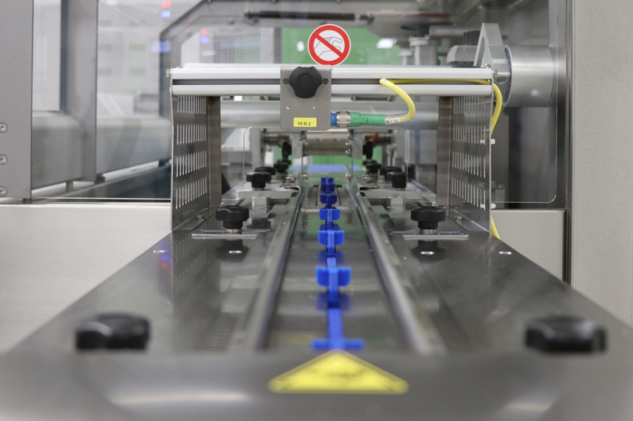 Упаковочная машина Smipack FW300E INOX